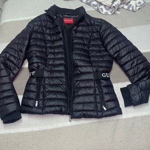 Medium black guess jacket womans